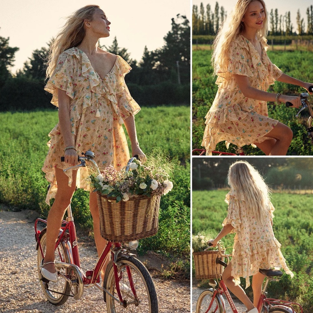 🌸 SPELL 🌸 Fleur Flutter Sleeve Mini Dress SMALL